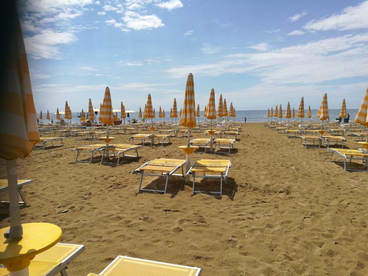 Hesperia Hotel & Residence Lido di Jesolo Ngoại thất bức ảnh