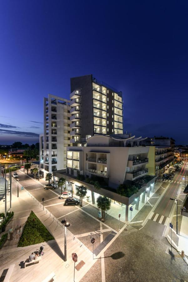 Hesperia Hotel & Residence Lido di Jesolo Ngoại thất bức ảnh