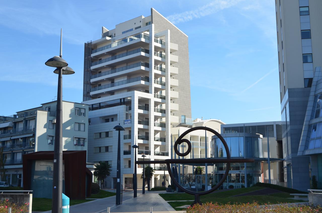 Hesperia Hotel & Residence Lido di Jesolo Ngoại thất bức ảnh
